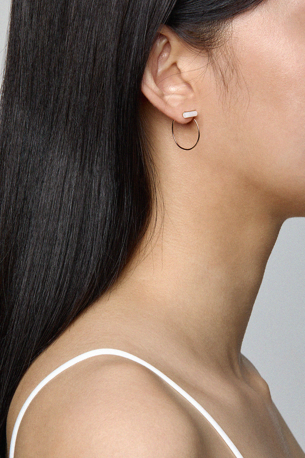 طوق ذهبي مع كوارتز M 2015