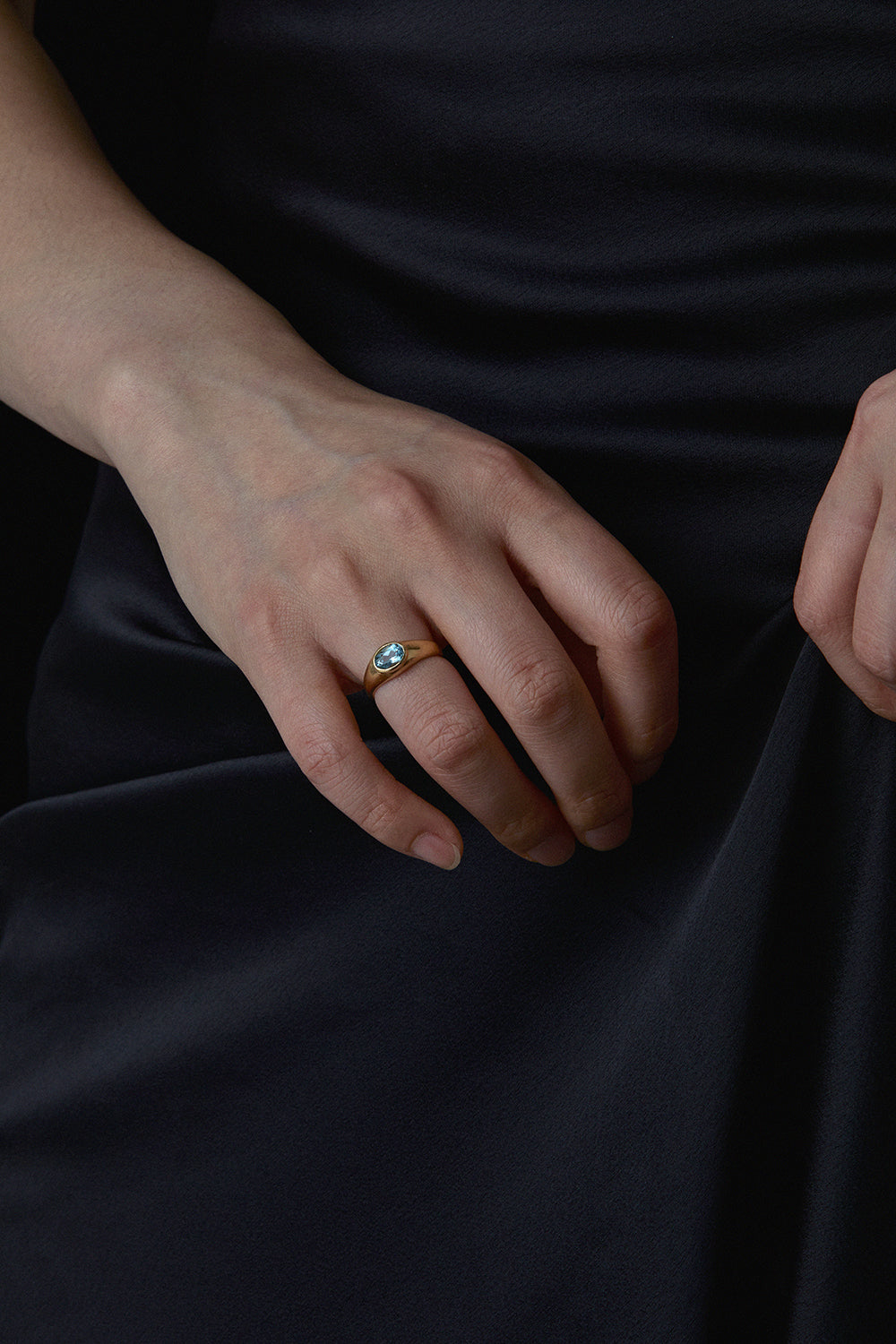 ルネサンス ロイヤル アクアマリン リング