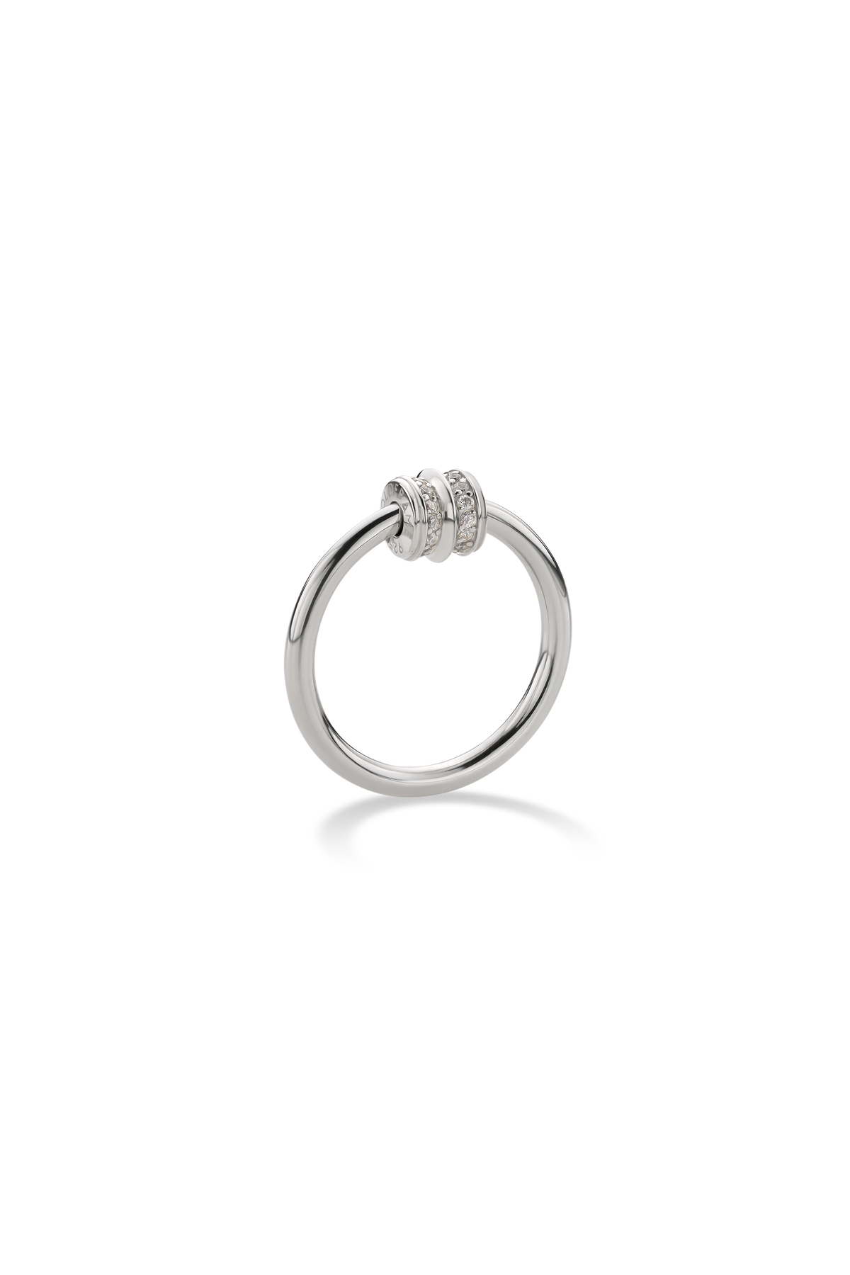 ESSENTIAL RIBBED PAVE RING