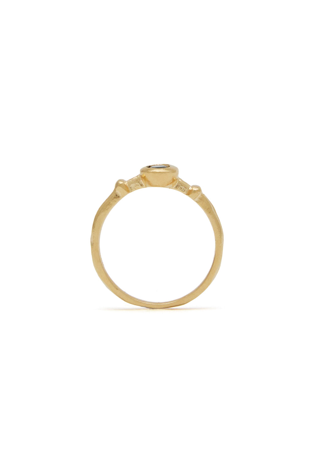 ルネサンスコラムサファイアリング