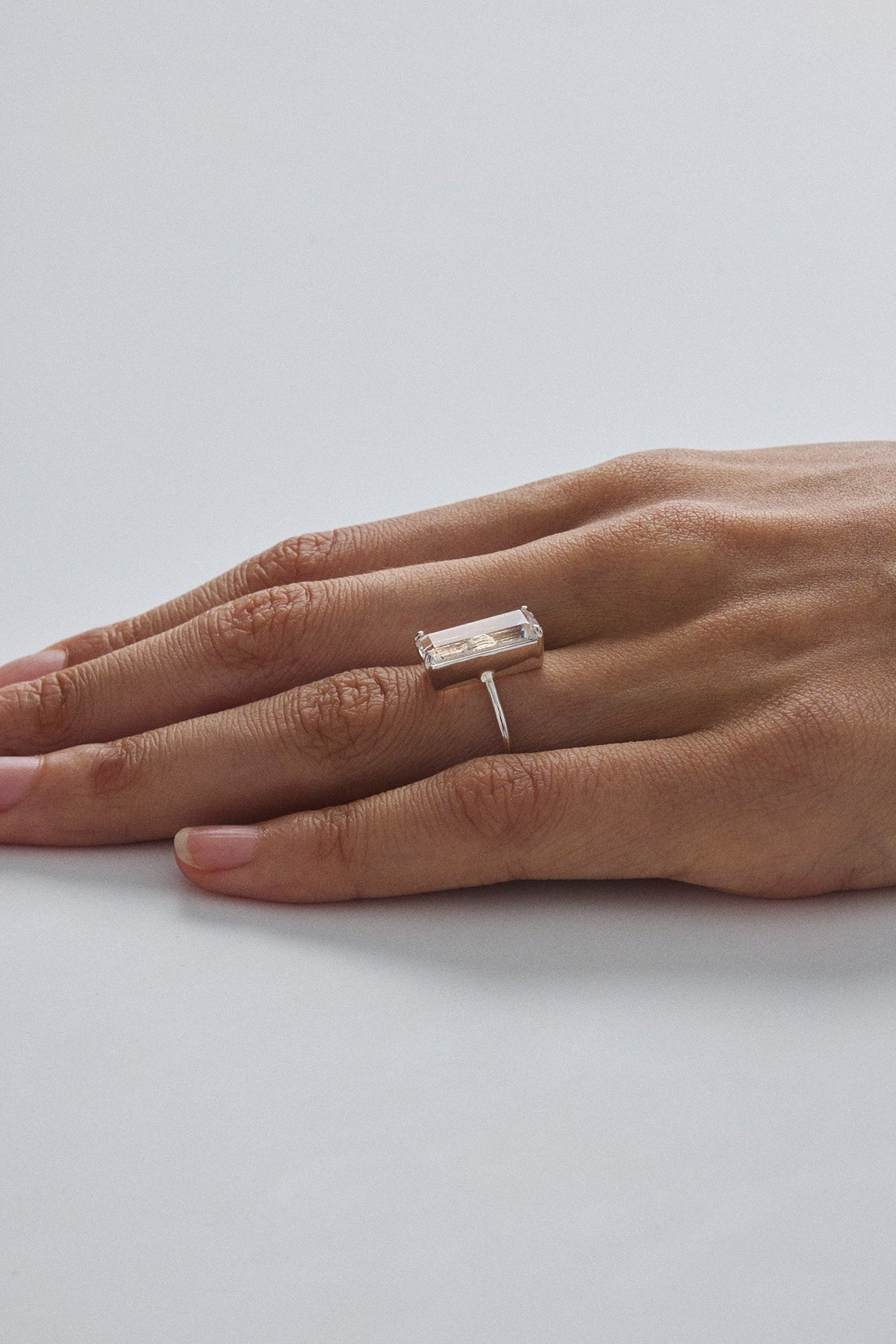 COLORLESS CHUNKY SQUARE RING