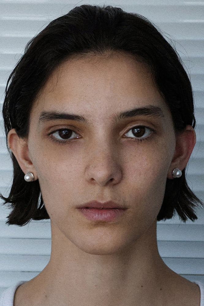 COLD WHITE 8毫米珍珠耳环