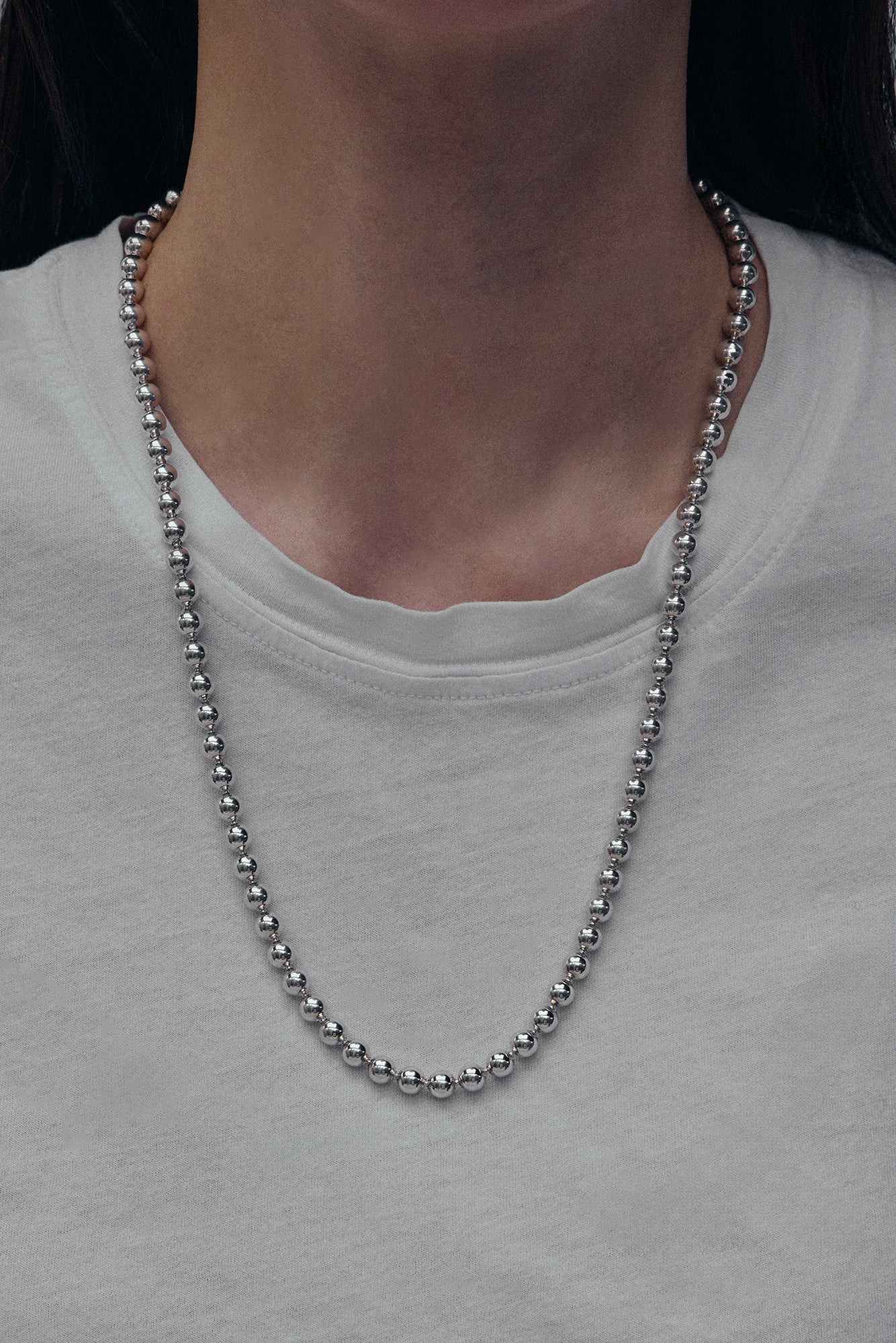 كرات فضية يومية 600