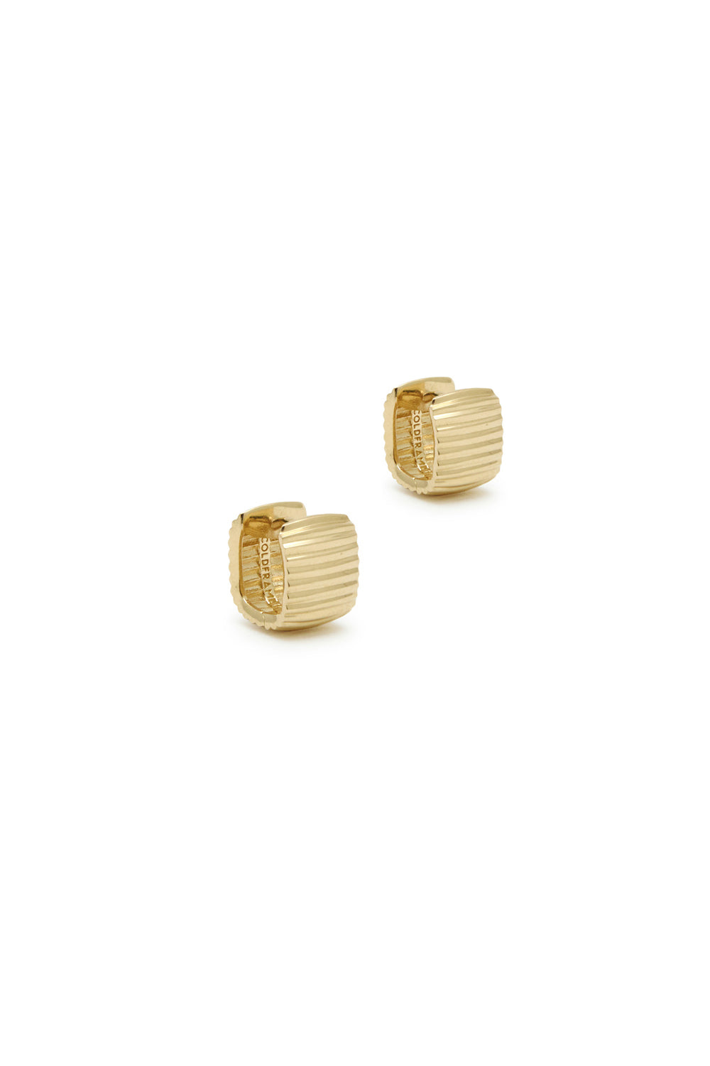 ESSENTIAL RIBBED SILHOUETTE YELLOW GOLD EARRINGS