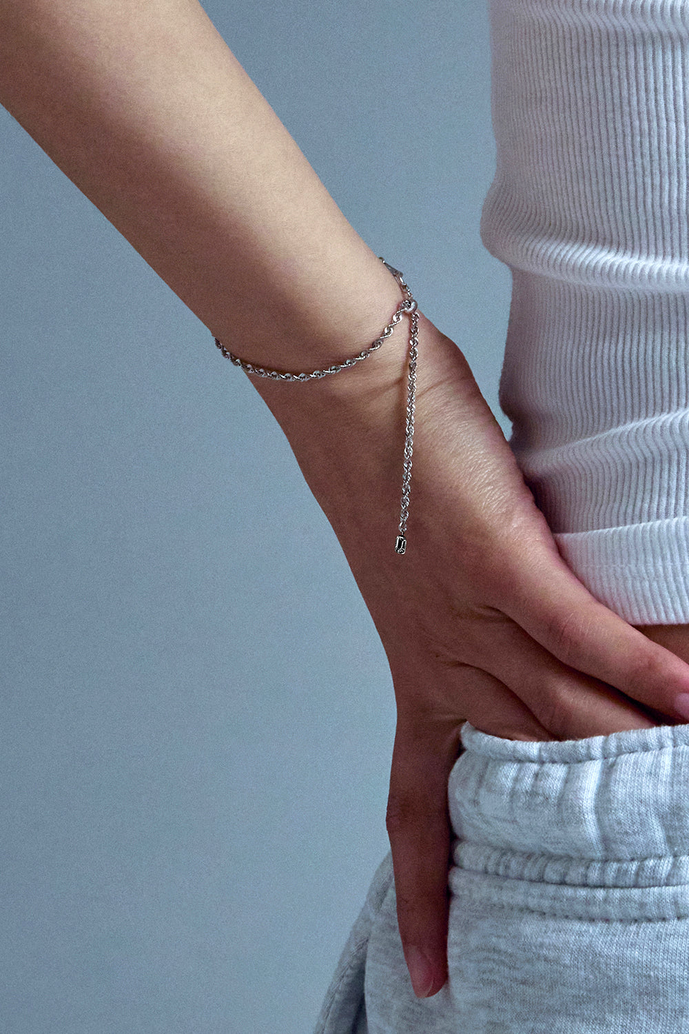 FREE LENGTH ROPE BRACELET IN WHITE GOLD