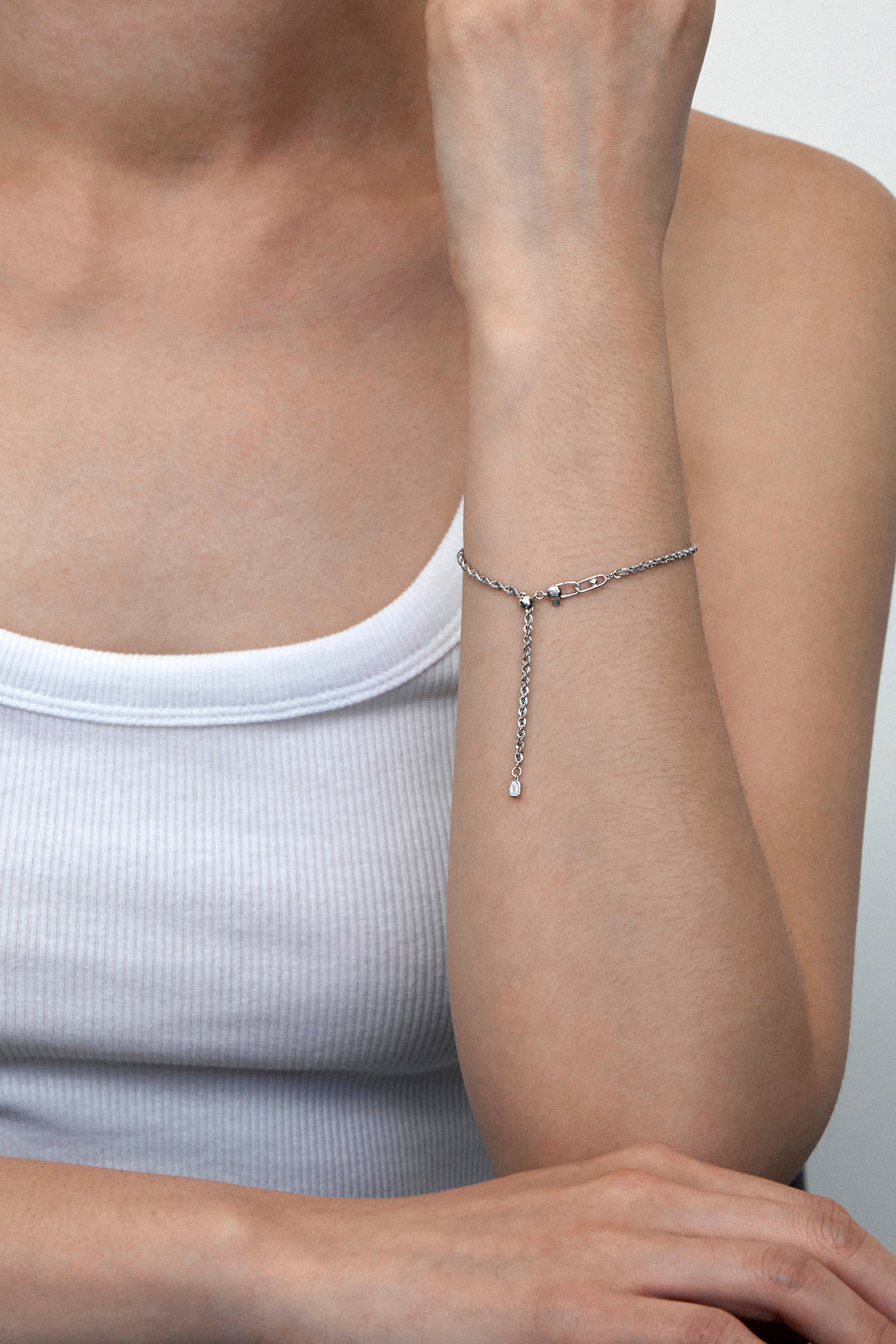 FREE LENGTH ROPE BRACELET IN WHITE GOLD