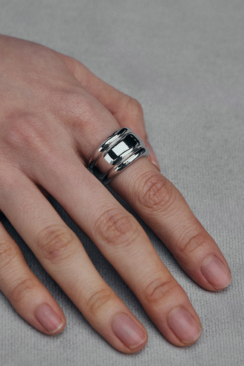 خاتم وعاء فخاري