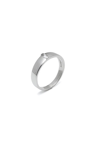 VERTICAL WHITE SAPPHIRE RING
