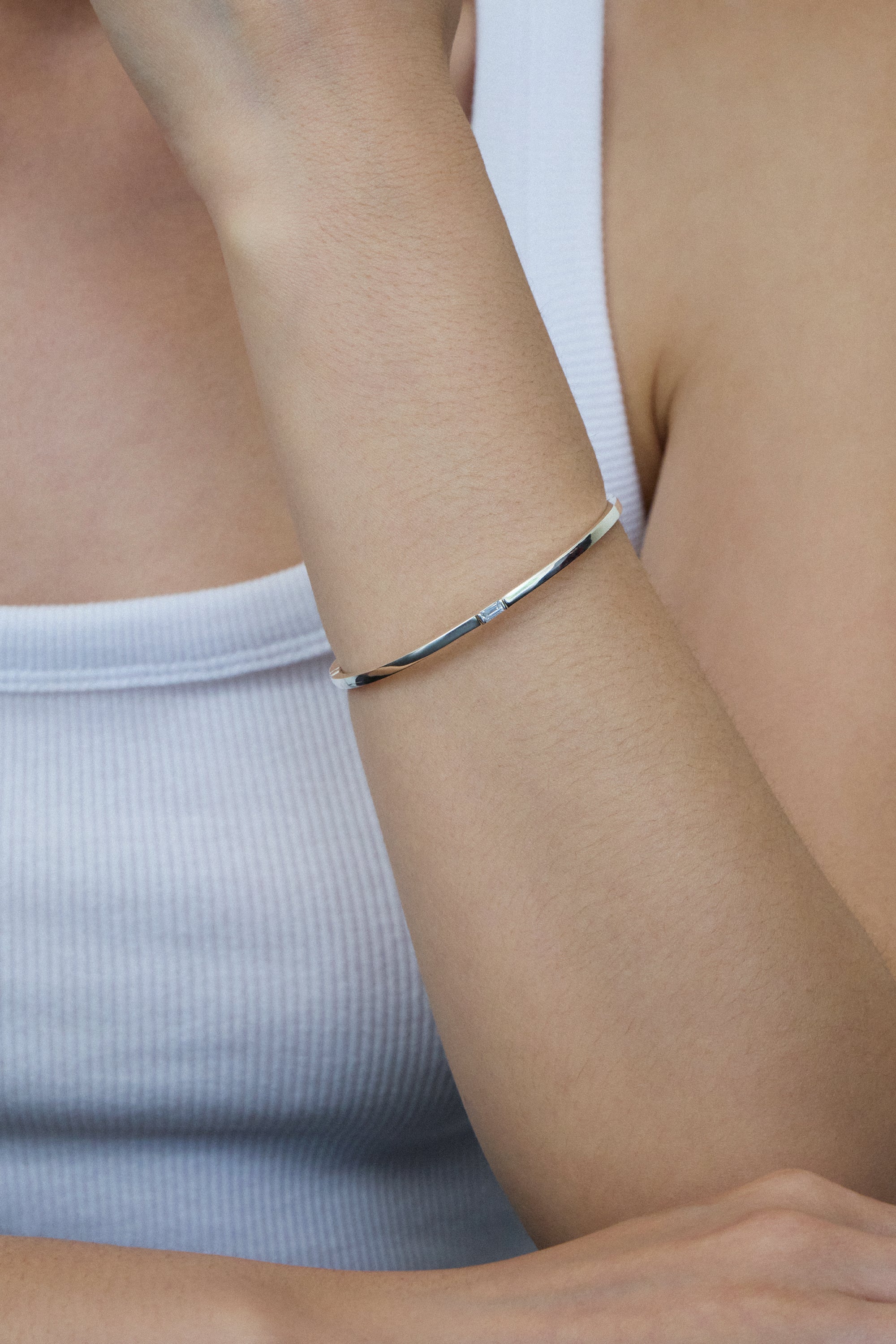 WHITE SAPPHIRE BRACELET