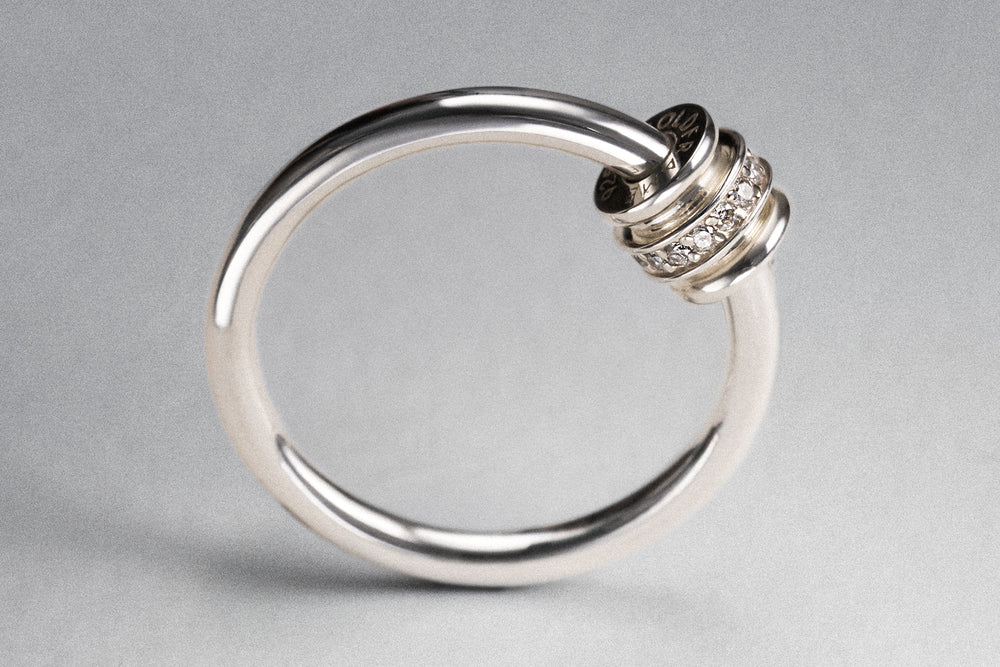 Iconic diamond ring