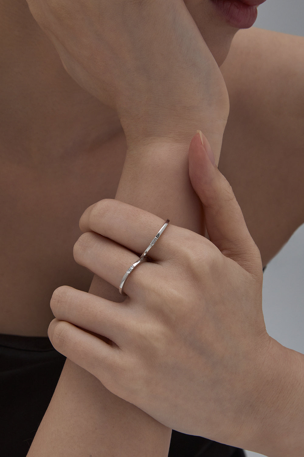 10K スリムボディ バゲットダイヤモンド ホワイトゴールド リング