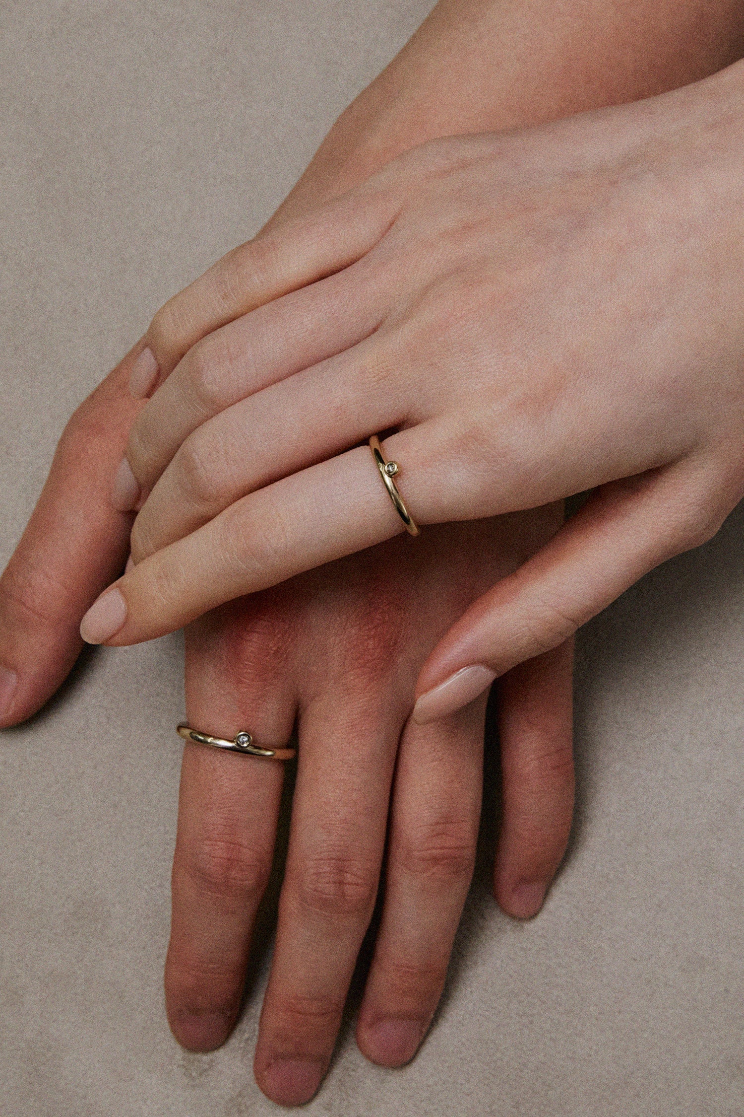 18K黄金钻石半球戒指