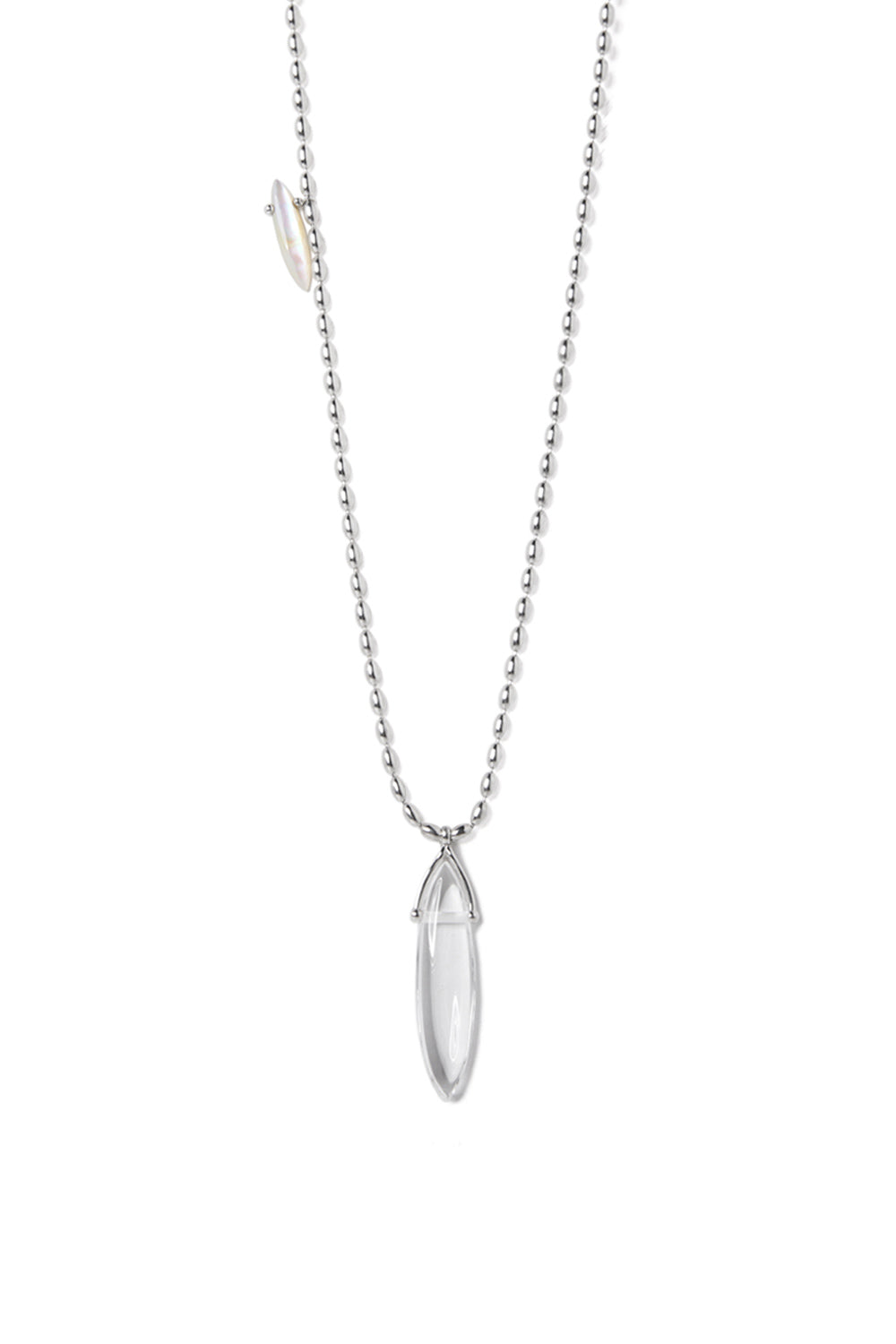 COLLIER OVALE BOHO EN COQUILLE DE QUARTZ