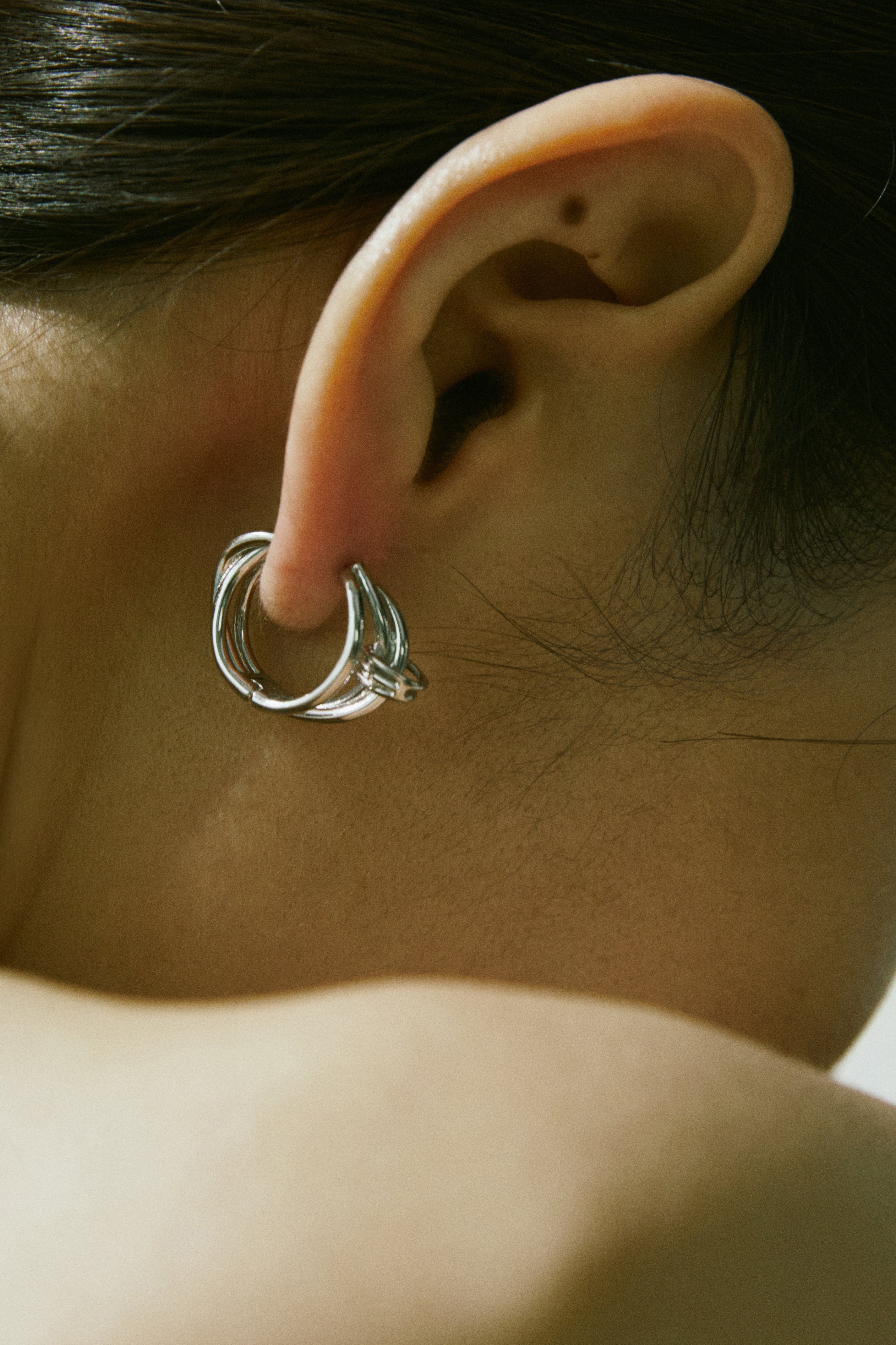 ゴルディアンボールドノットフープ