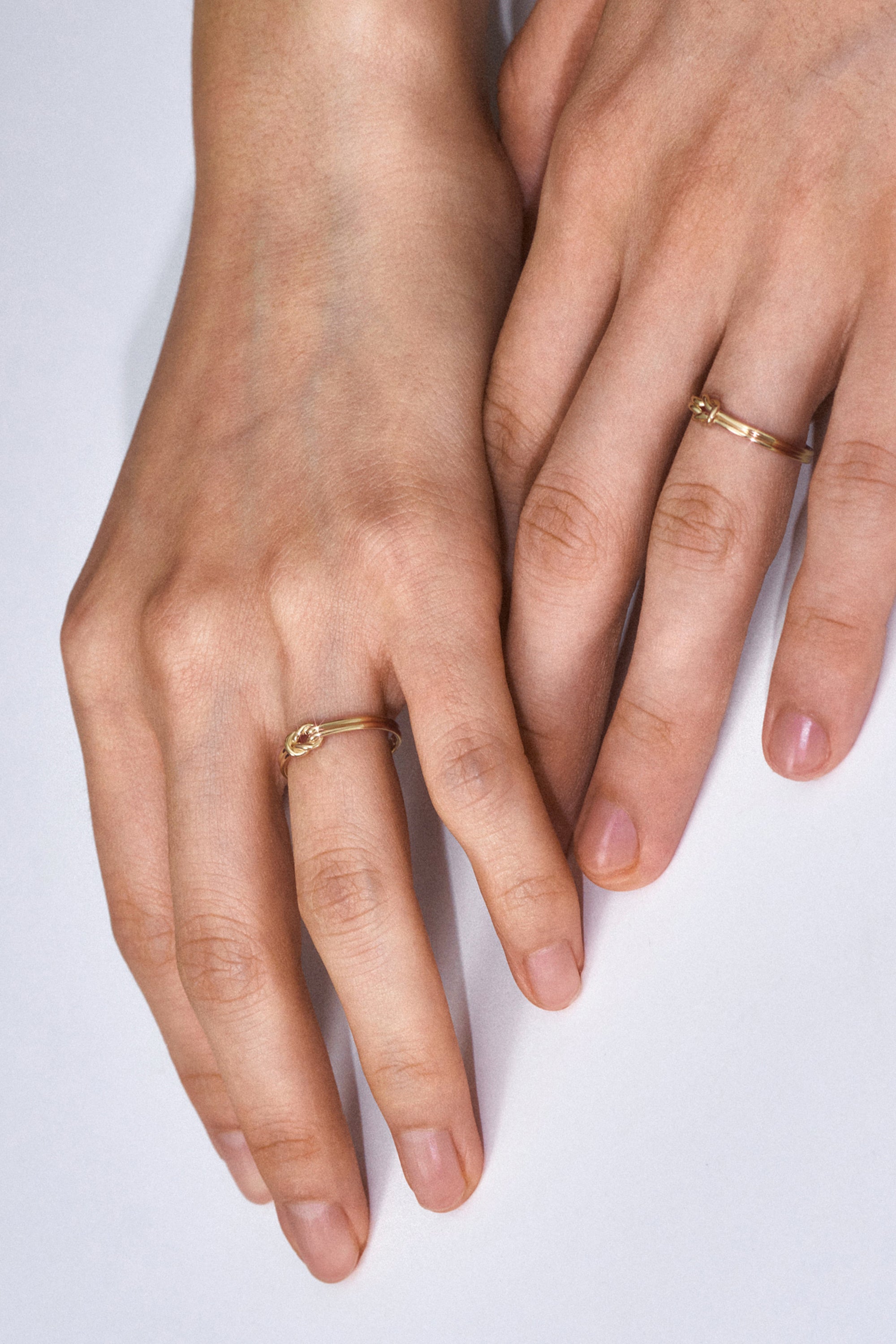 18K HERCULES KNOT BAND