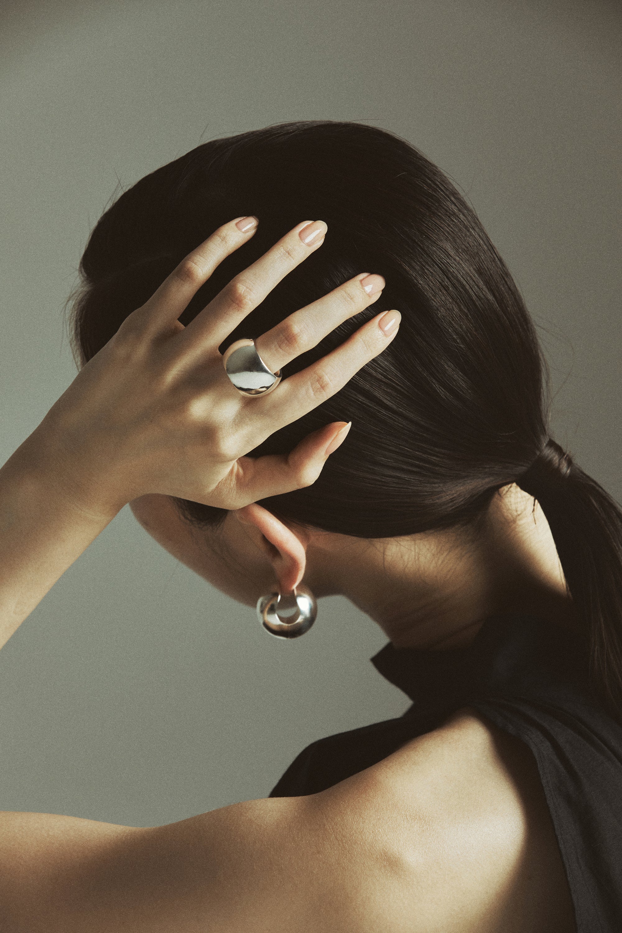 新款奢华圆顶戒指