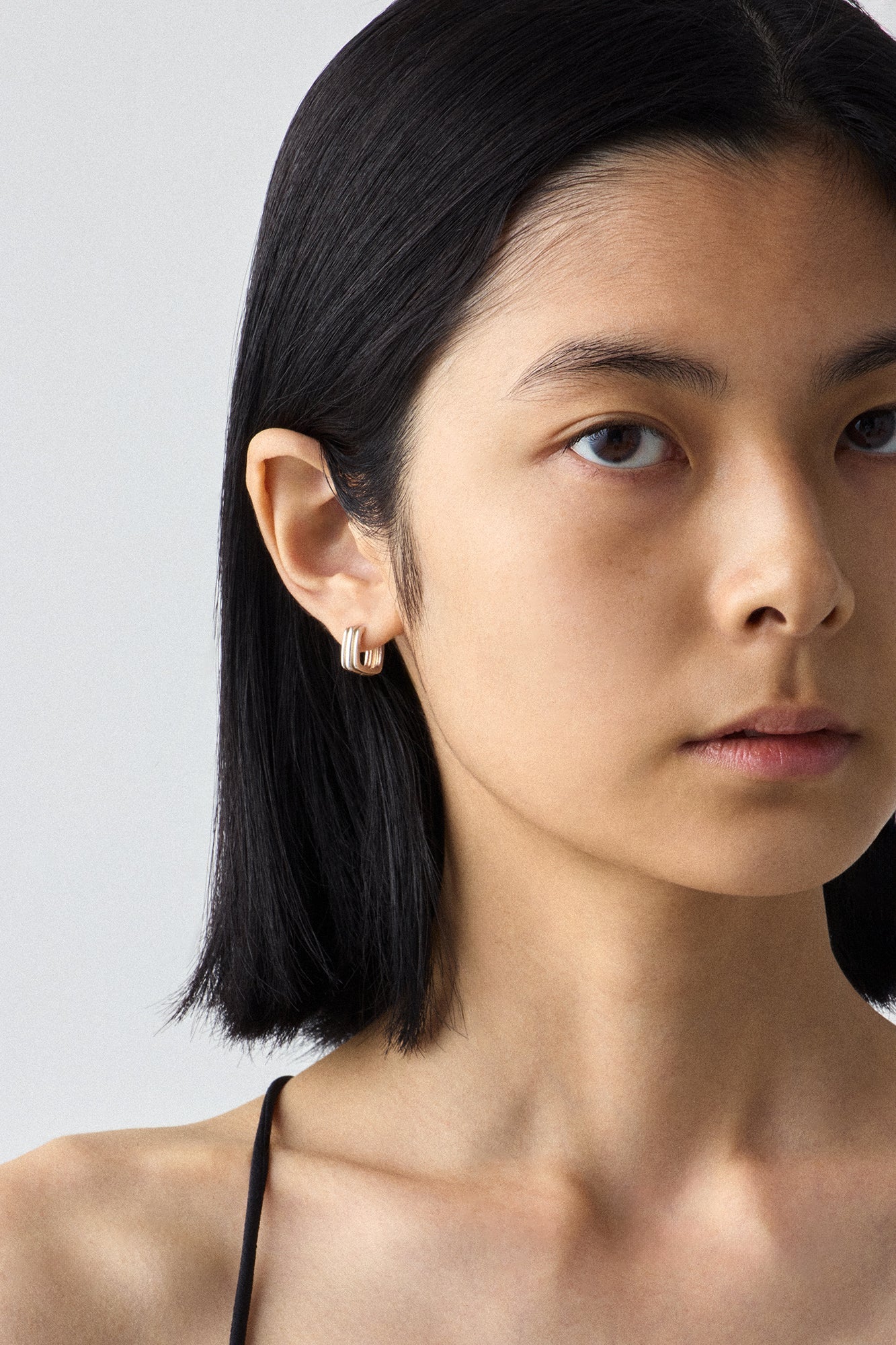 スクエア陶器製ワンタッチイヤリング