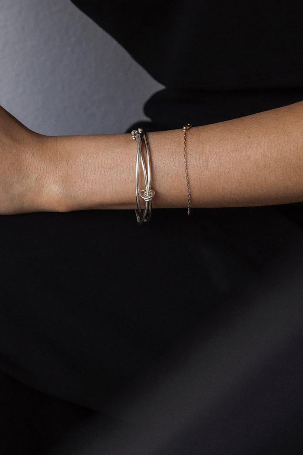 PULSERA DE CADENA DE ORO DE DOS TONOS