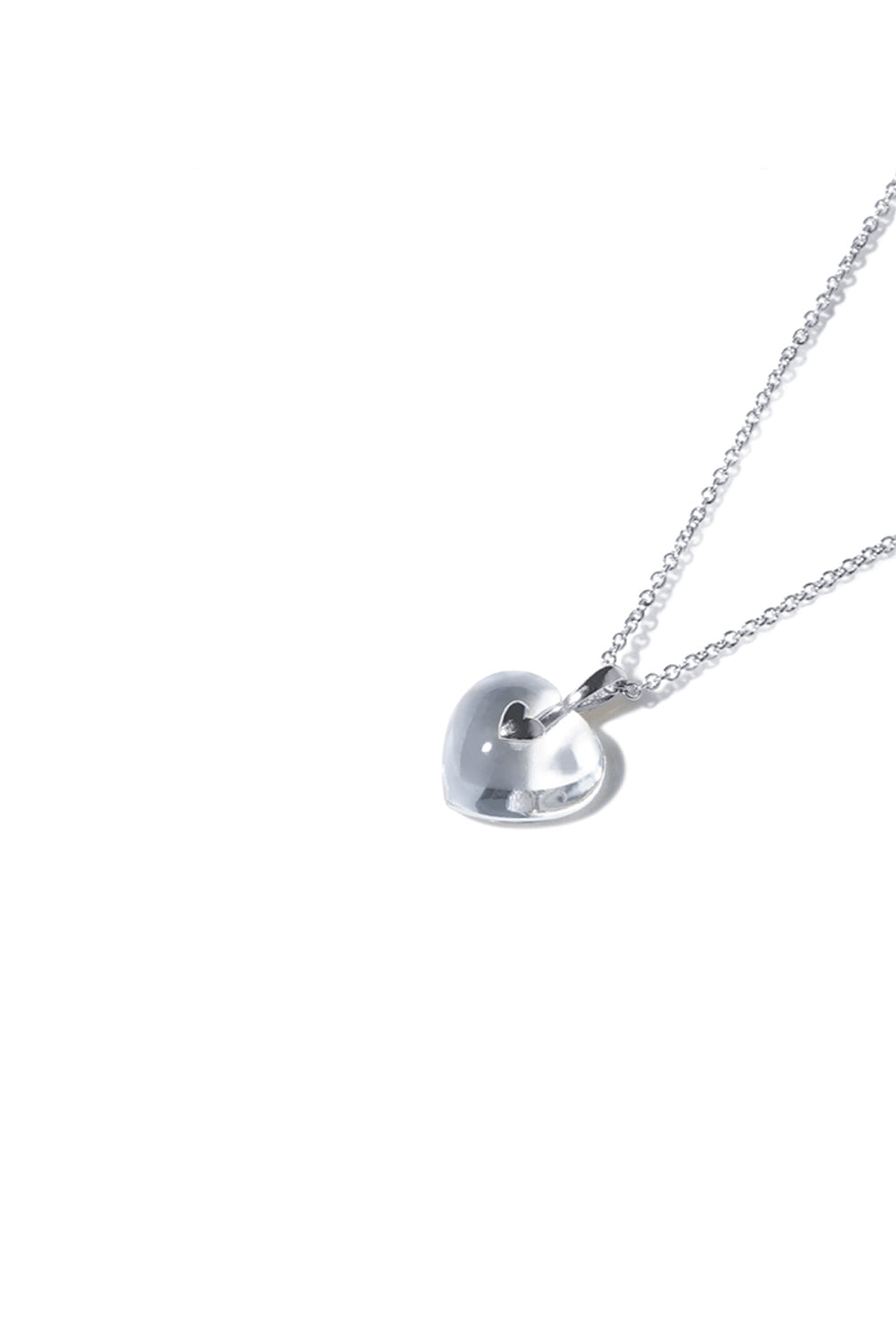 非常复古无色银心形吊坠项链
