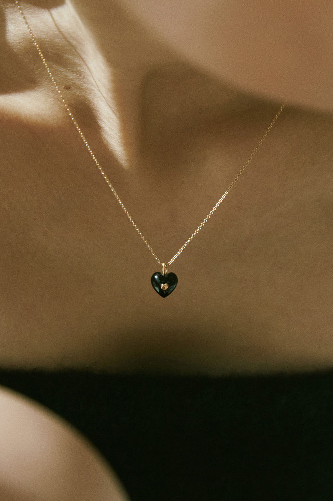 VERY VINTAGE COLLANA CON CIONDOLO A CUORE PICCOLO NERO E ORO